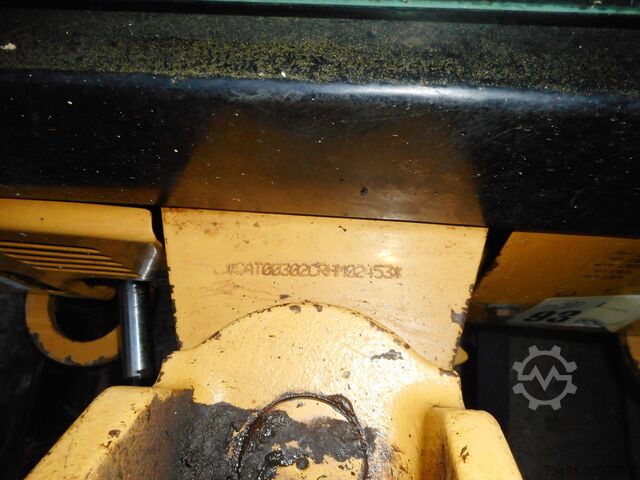 Mini excavator Caterpillar 302 CR mit POWERTILT