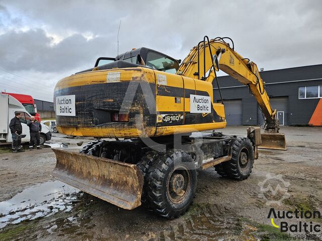 Máy xúc bánh lốp JCB JS 160 W