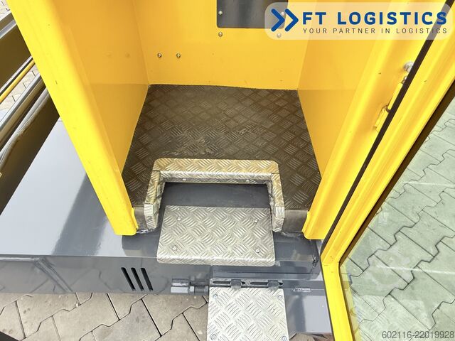  Combilift C3000STE TRIPLEX WIDE POSITIONER CABIN