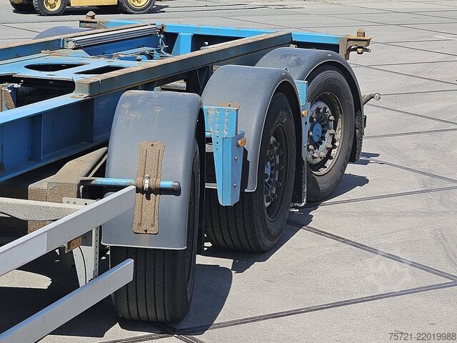 Transport av containrar RENDERS CHASSIS PORTMASTER