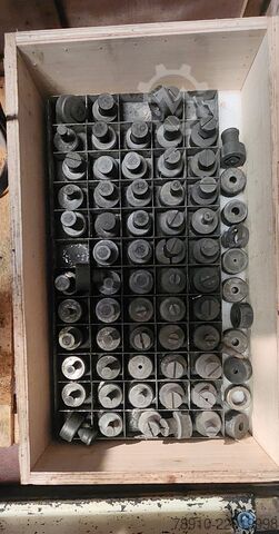 80 tonluk Hidrolik Delme Makinesi GEKA GEKA PUMA80 / E500