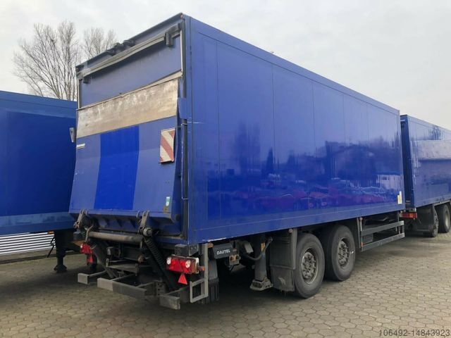 Prikolica sa sandukom SCHMITZ CARGOBULL ZKO 18 Isolierwände LBW Durchlader