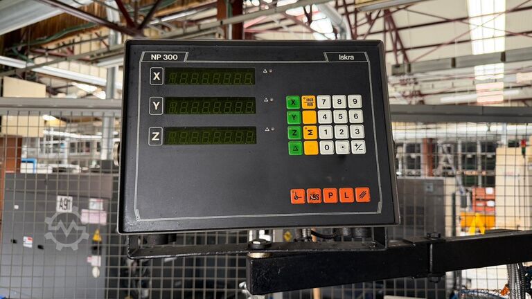 Mesin frais perkakas DUFOUR 250
