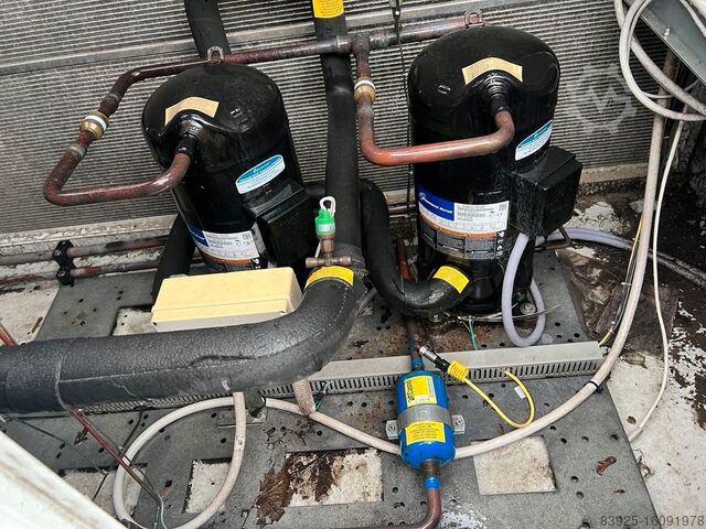 Hűtőgép Kaltwassersatz Clint 85 KW Chiller 2012 Kälteanlage