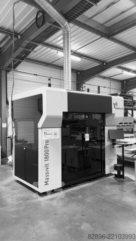 Superleveä 3D-tulostin Massivit 1800