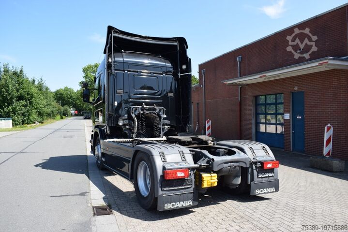Standard tractor unit Scania R410 Highline Retarder Klima Standklima ACC