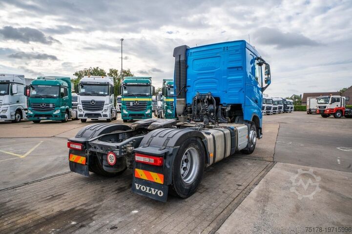 Standard tractor VOLVO FH 420 +KIPHYDR - 266 555 KM