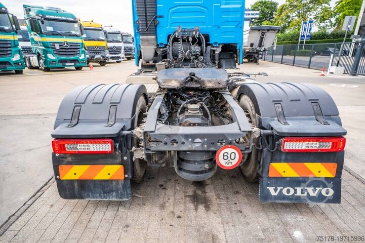 Standard tractor VOLVO FH 420 +KIPHYDR - 266 555 KM