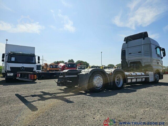 Maināms virsbūves kravas automobilis MAN TGX 26.460 XXL LowLiner Jumbo Retarder 2 Betten