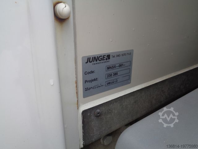 Curtain sider van MERCEDES-BENZ Atego 818 Klima Stand Hzg. TÜV Neu