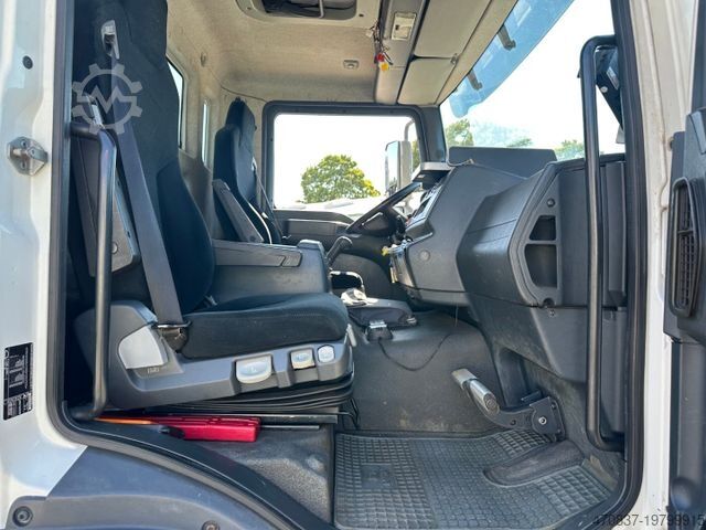 Automobilis ar plakanu platformu MAN TGM 13.250 / 4x4 / Fassi F 95 / Funk / Seilwinde