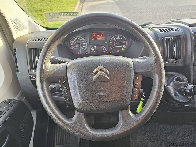 Karavan sa visokim krovom CITROEN JUMPER 2.2 L1H1 Navi Euro6 AC!