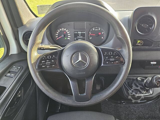 Camioneta familiar de techo alto MERCEDES-BENZ SPRINTER 316 L2H2 3.5T-AHG RWD!