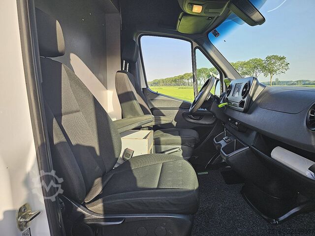 Bestelauto MERCEDES-BENZ SPRINTER 317 ac automaat EURO6