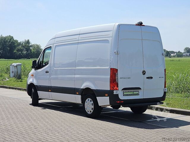 Camioneta familiar de techo alto MERCEDES-BENZ SPRINTER 317 L2H2 LED Mbux10 AC!