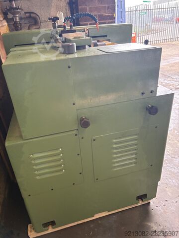 Máquina roscadora UPW 12.5