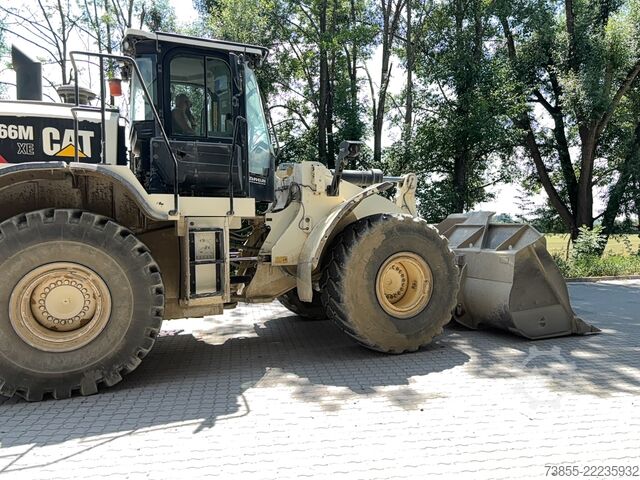Utovarivač Caterpillar 966M XE