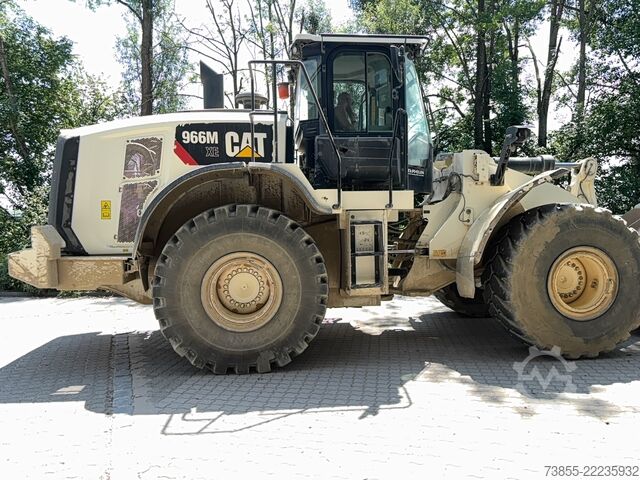 Utovarivač Caterpillar 966M XE