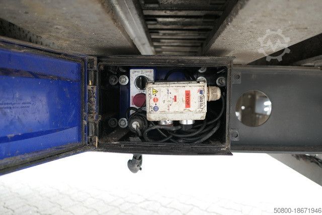 Yürüyen tabanlı yarı römork FLIEGL SDS 390, 102m³, 10mm Boden, Funk, Lang-LKW, TOP
