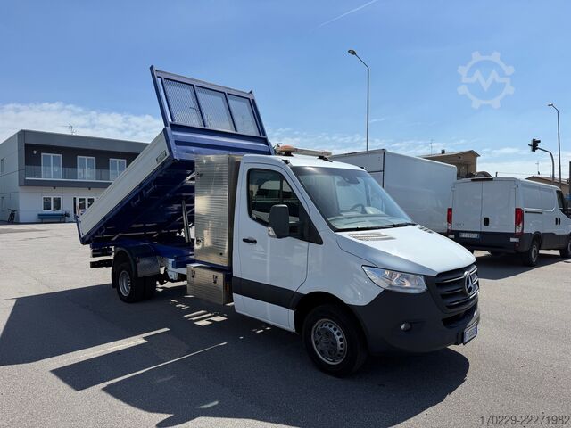 Trijų pusių savivartis furgonas Mercedes-Benz sprinter 514