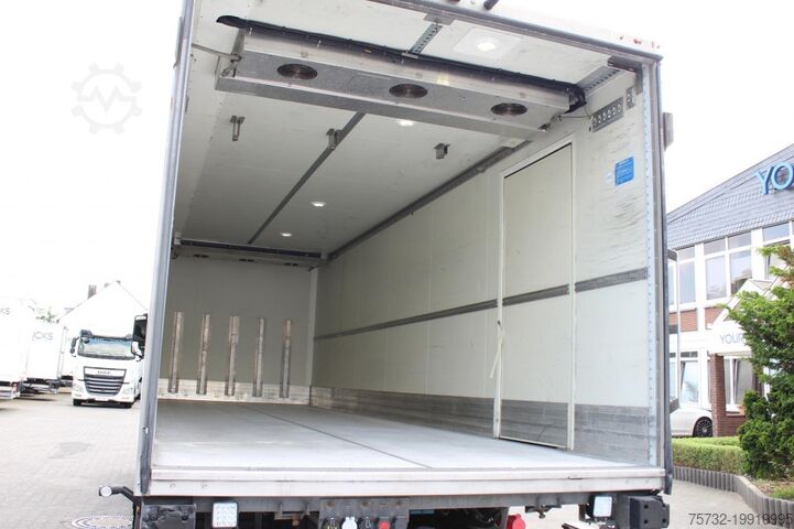 Refrigerated truck Mercedes-Benz Antos 2540 E6 Kühlkoffer Lift-Lenkachse LBW 2t