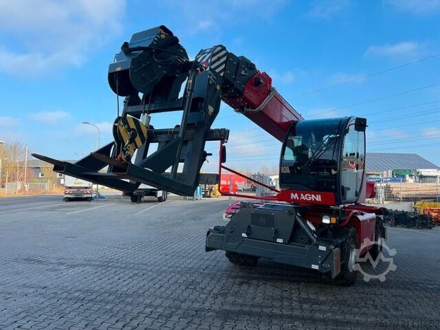 Teleskoplastare Magni RTH 6.26 / nur 849h ! / Gabel / 5 t Winde