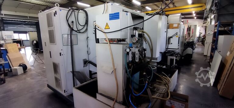 Máquina de erosão por fio (wire EDM) CHARMILLES 440cc