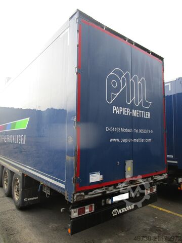 Semirreboque baú Krone Dry Liner