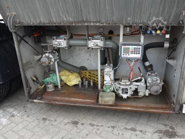  Volvo FM 9.260 19,500LITER FUEL TANK