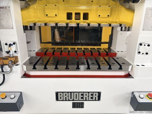 Máquina de estampagem automática BRUDERER BSTA 50 HL