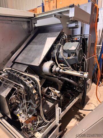 Centro de torneado y fresado CNC Traub TNC65 DGY