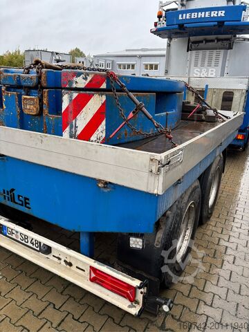 Mobilkran mit Ballastanhänger Liebherr LTM 1090-4.1