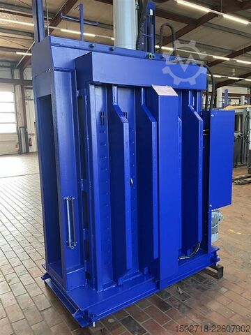 מכבש חבילות Strautmann PP1207