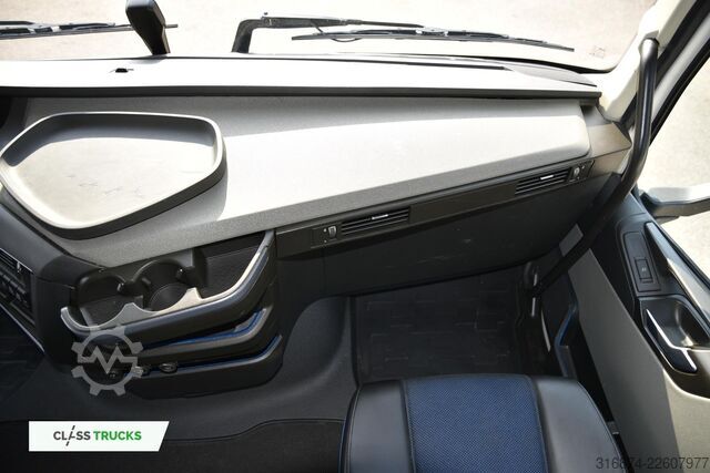 وحدة جرار قياسية VOLVO FH 500 Globetrotter XL Varios