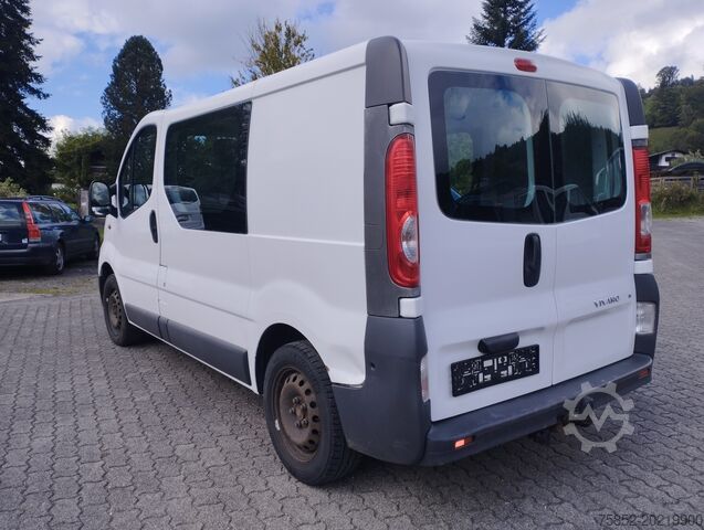 Minibuss Opel Vivaro A 2,0 CDTI 6 Sitzplätze