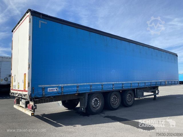Åpen semitrailer med presenning Schmitz Cargobull Semitrailer Curtainsider Standard