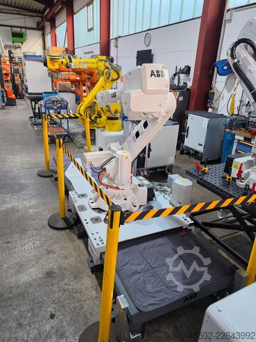  ABB ABB 2600-12/1.85 Type B +Trackmotion 2.9 meter