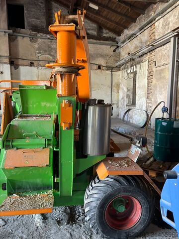 Trituradora de madera Heizomat Heizohack 6-400