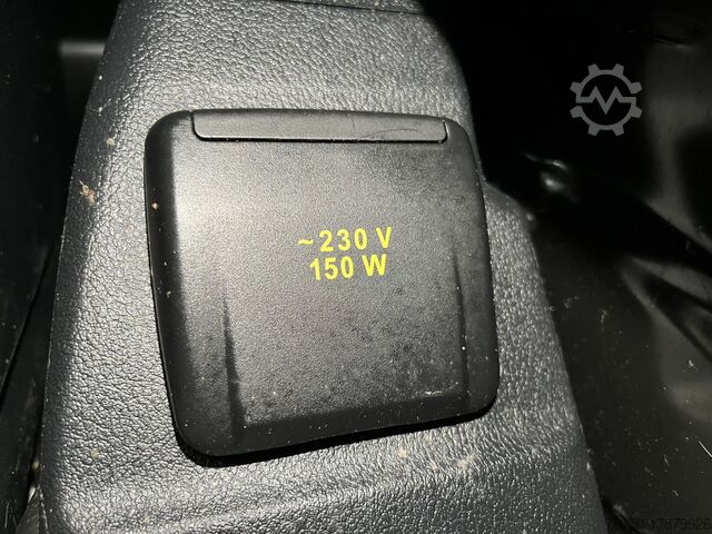 รถตู้ Ford Transit Custom 300 2.0 TDCI L1H1 Trend 130 PK /...
