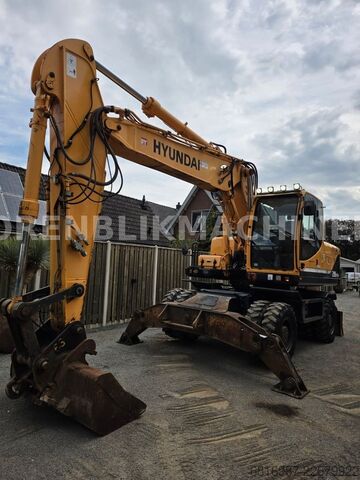 Mobile excavator HYUNDAI ROBEX 210W-9