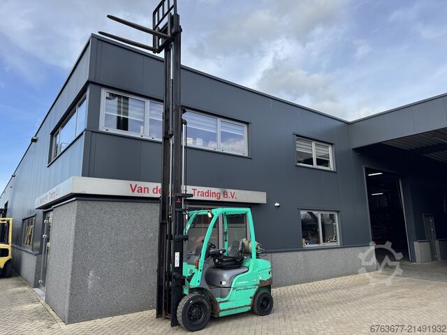 Mitsubishi FG25N Triplex 550 Slobodni dizanje / Bočni pomak LPG 2012 MITSUBISHI FG25N Triplo 550 Freelift / Sideshift LPG 2012