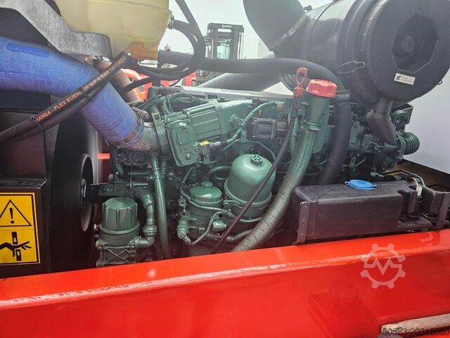 Dyzeliniai krautuvai Konecranes SMV15-1200C