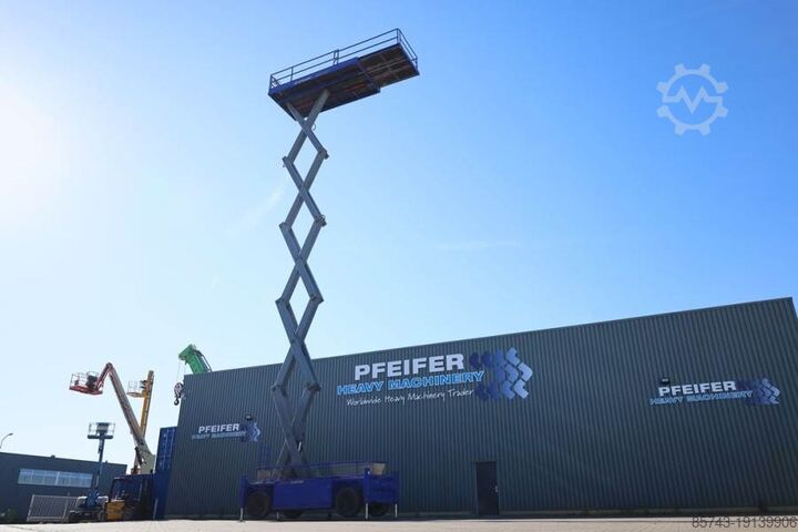 Scissor lift Liftlux SL205-25D Diesel, 4x4 Drive, Hydraulic Deck Extens