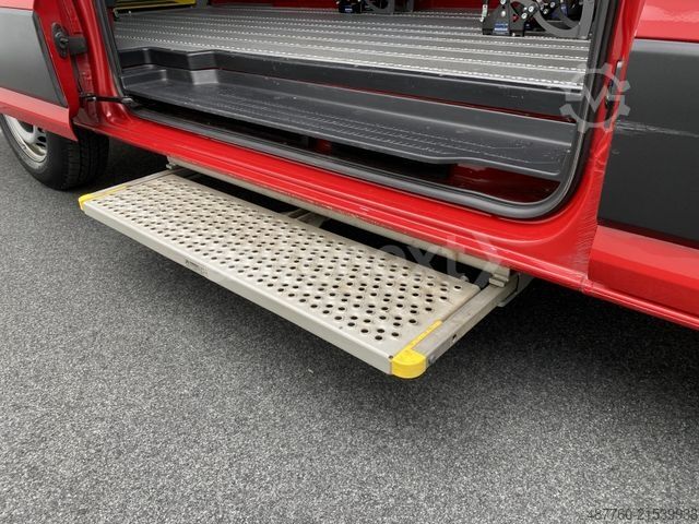 Minibus VOLKSWAGEN Crafter 35 *Rollstuhl-Lift* 6-SITZE+KAMERA 4325