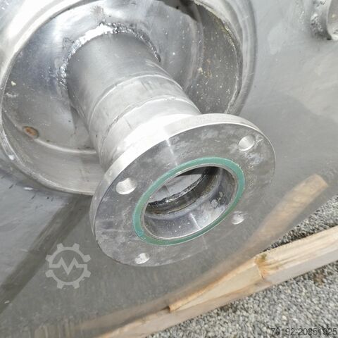 Cuve agitatrice isolée de 8000 litres, Aisi 304, avec agitateur à pales et système de boule de lavag  7241