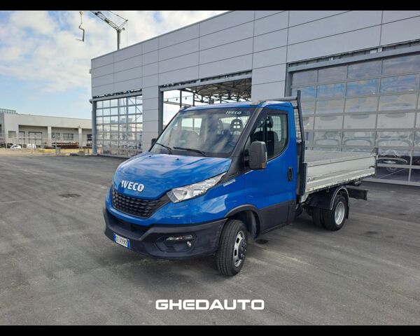 Minibus IVECO Daily V 35.12 2019 - daily 35 C12 3000 cab. E6d-temp