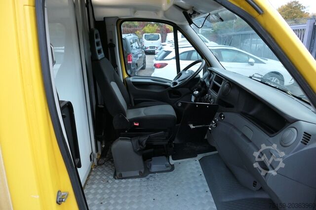 Fourgon tôlé iveco Daily 35 S11 C30C AUTOMATIK KAMERA Regale LUFT DURCHGANG EURO-5 CoC